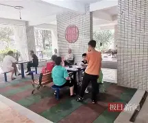 Mk体育平台 -转会期社区盾传出新动向，埃因霍温单刀错失，管理层表态：更衣室稳定，球探报告显示潜力的简单介绍